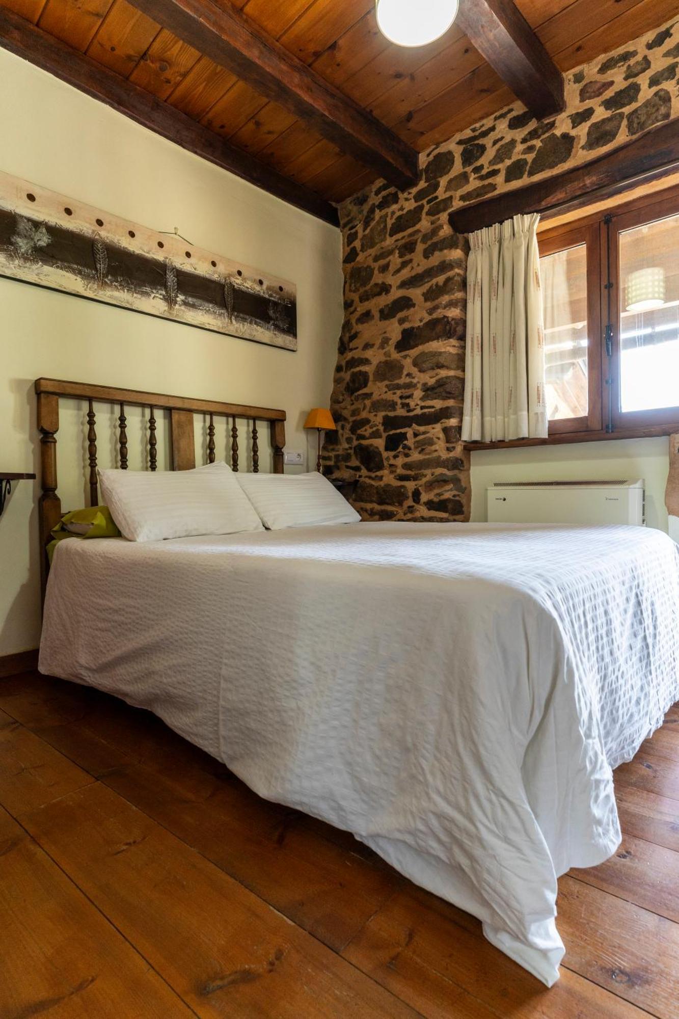 Casa De Turismo Rural Sardom3 Bembibre  ภายนอก รูปภาพ